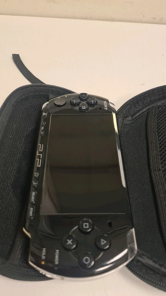 PSP 3004 Slim oyun konsolu - 5