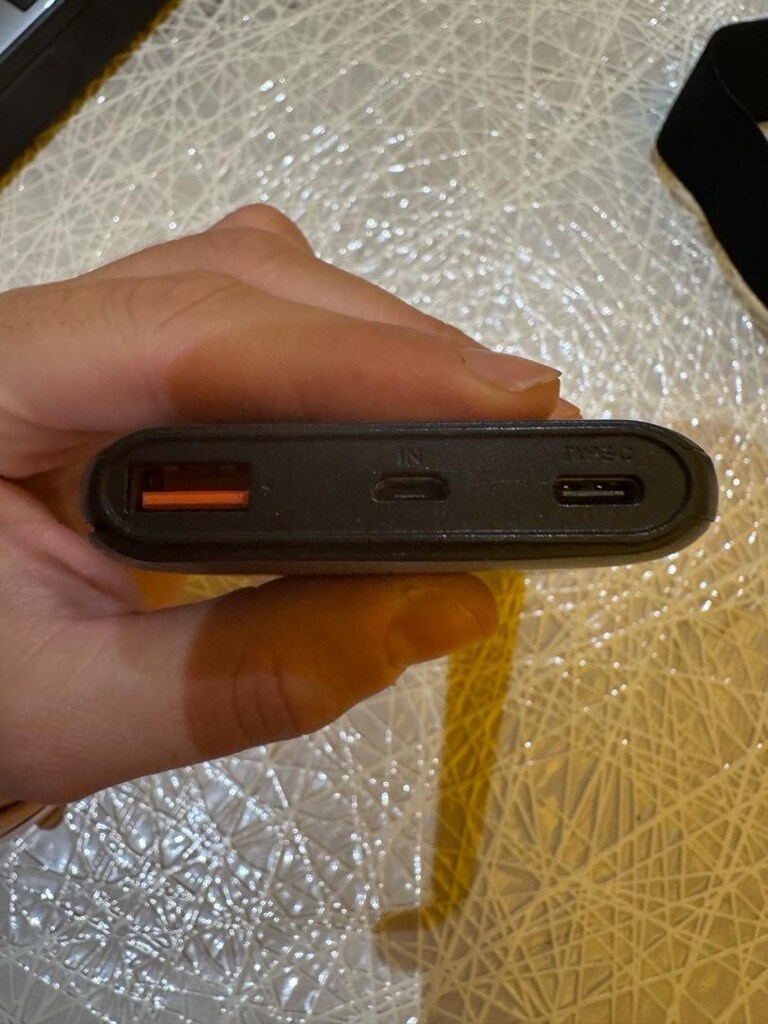 siyah powerbank - 3
