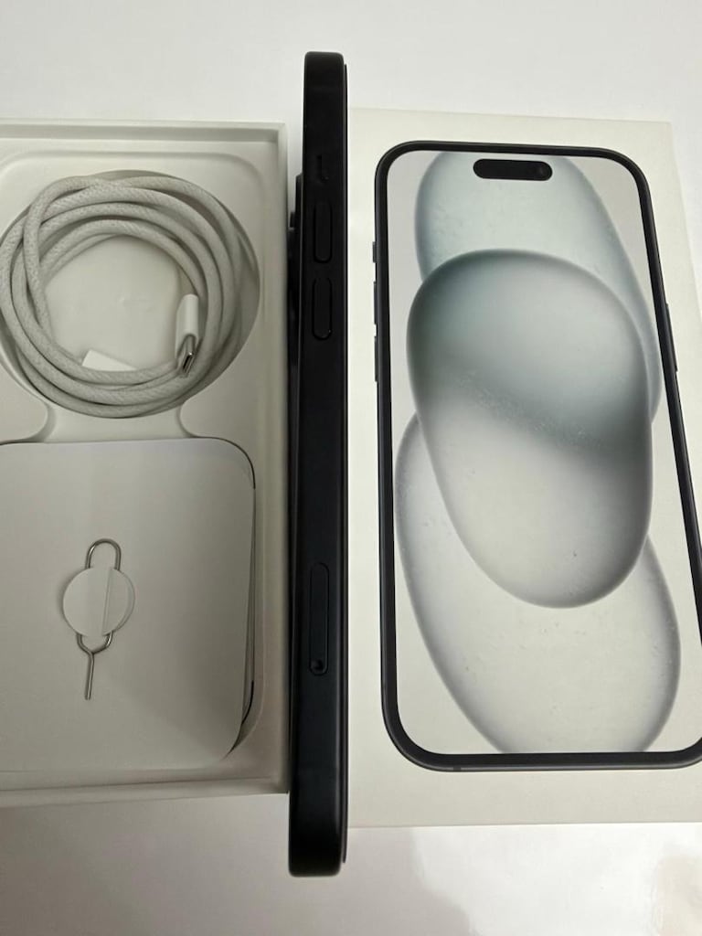 iPhone 15 128 gb 8 Ay garantili - 4