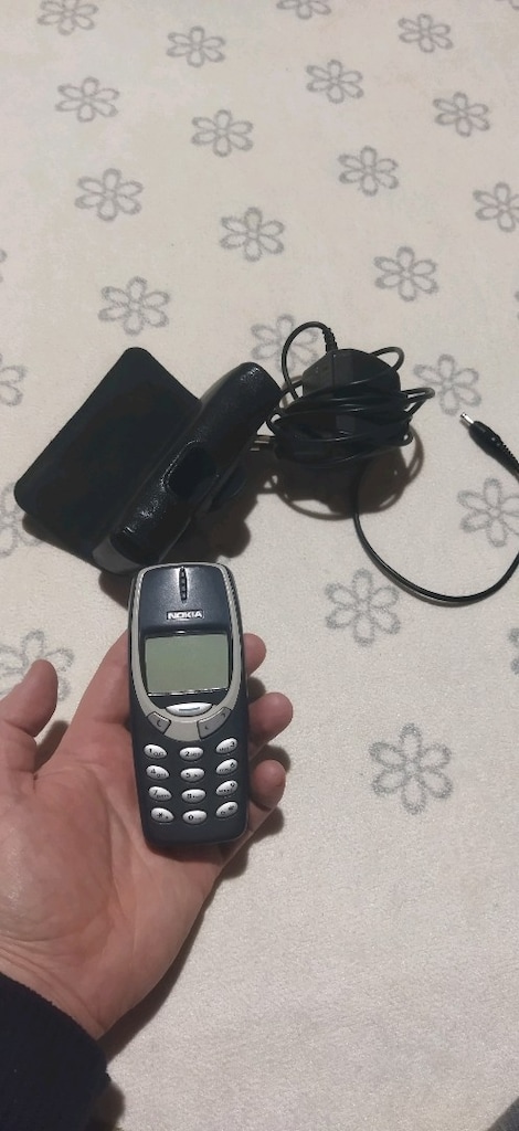 Nokia 3310 - 2