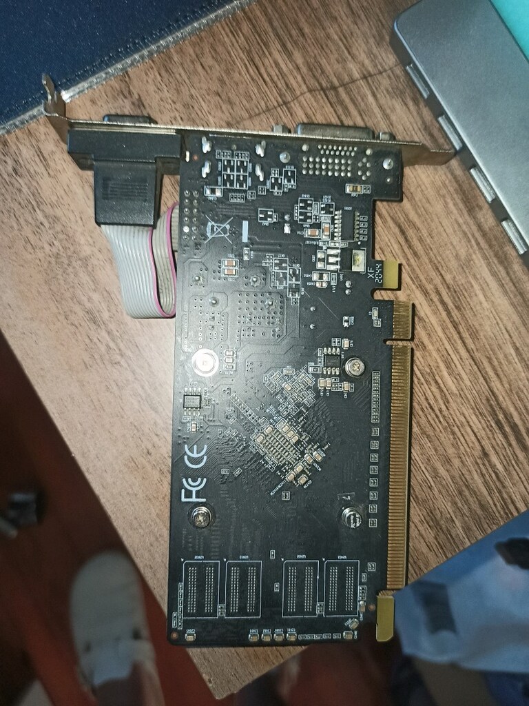 1GB HD 5450 Ekran Kartı - 2