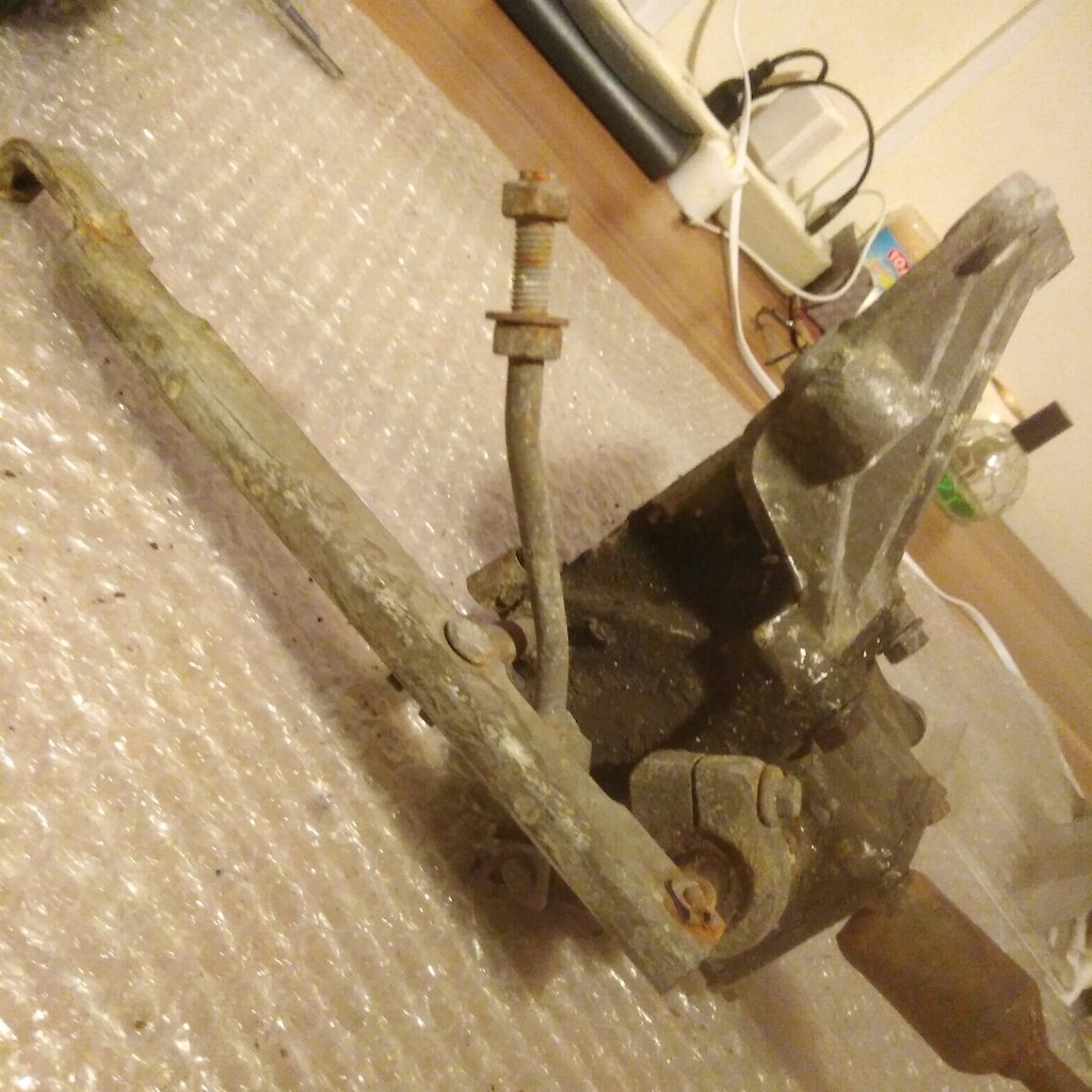 LAND ROVER CLASSİC DİSCOVERY 1 FRC 8558 VİTES MEKANİZMASI - 2
