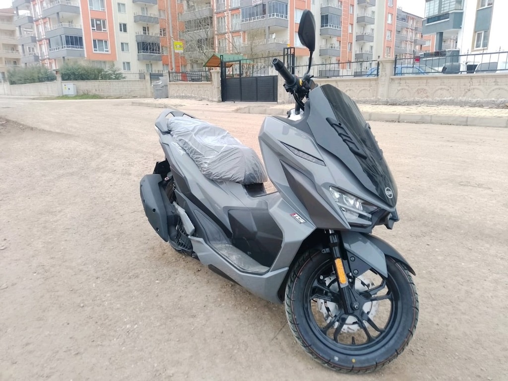 sym jet x 125 - 4
