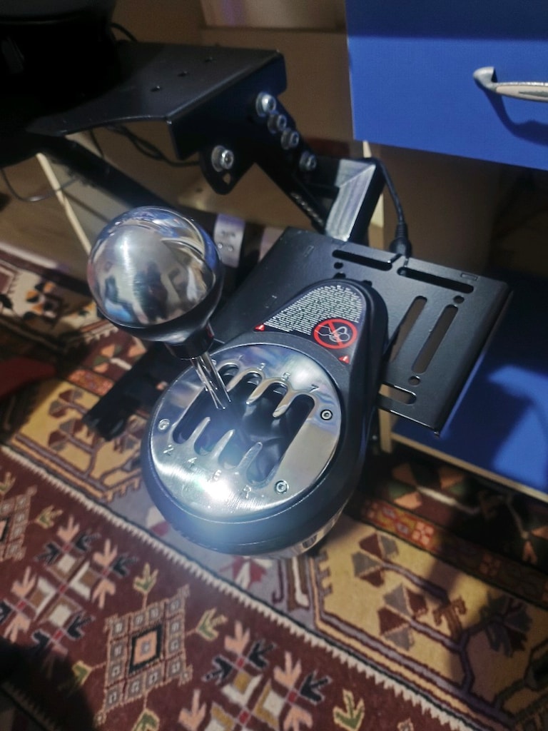 Thrusmaster T300rs Edition - 4