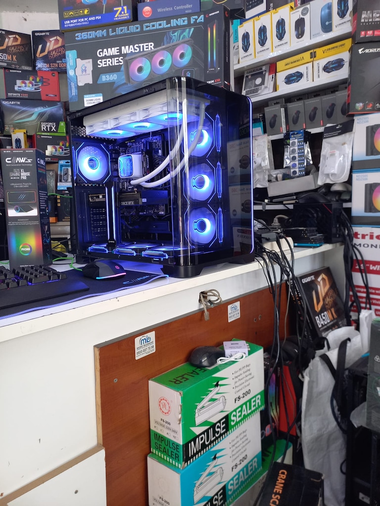 NOKTA HATASIZ!!! RAMPAGE İ5 12 NESİL 32 GB RAM RTX 5060 165 HZ - 10
