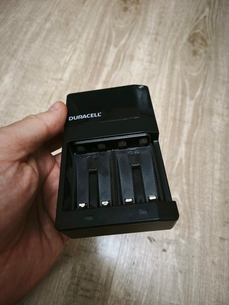 Duracell pil şarj cihazı AAA VE AA - 3