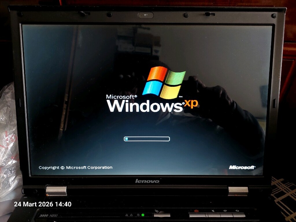 lenova laptop - 2