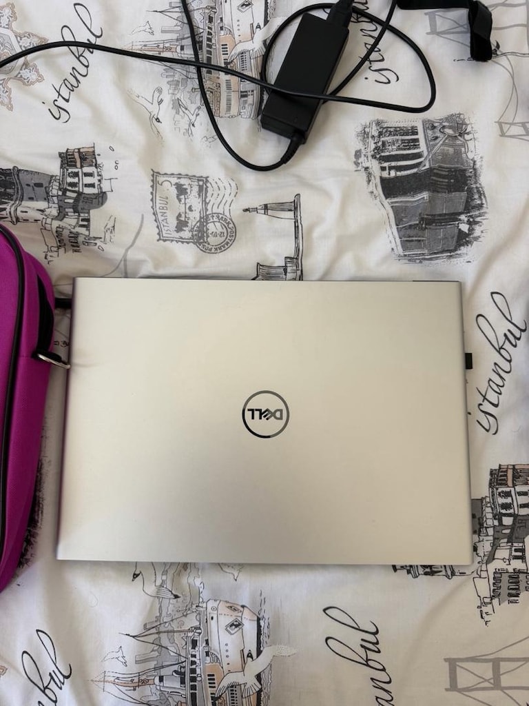 Dell marka intel(R)Core İ5 -8250UCPU@1.6GHz - 5