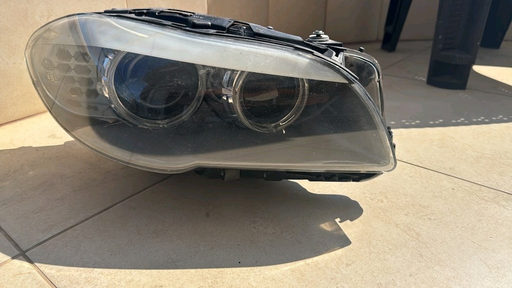 BMW F10 SAĞ FAR ORJİNAL ÇIKMA KARGO OLUR - 4
