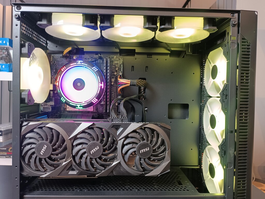 FULL SET ÜST SEVİYE |RTX 3070 8GB E.K/İNTEL İ5 11400F CPU/512GB SSD/16 - 12