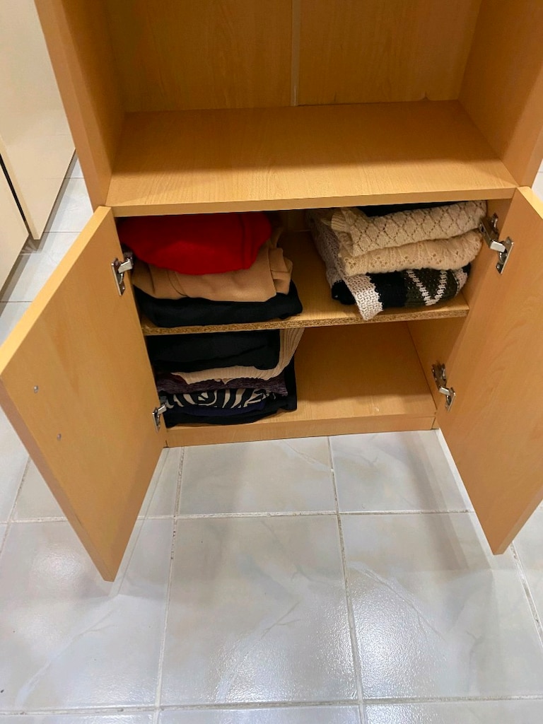 ikeadan kitaplık çok çok temiz - 6