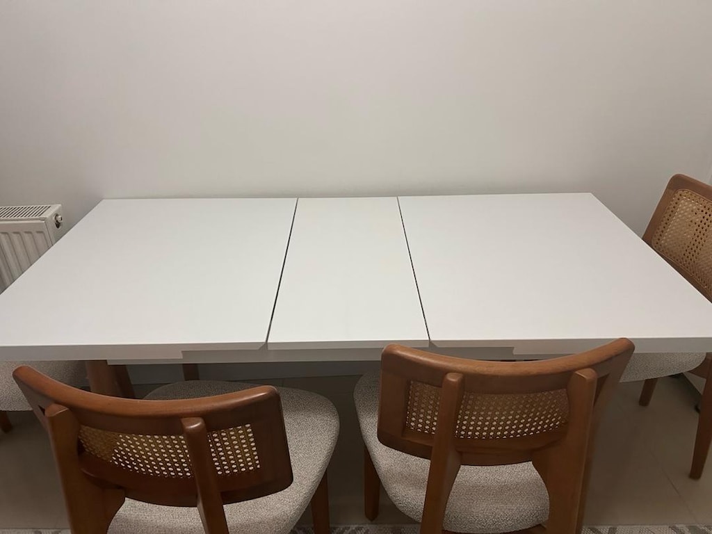 4 Sandalyeli açılır kapanır temiz,az kullanılmış yemek masası - 3
