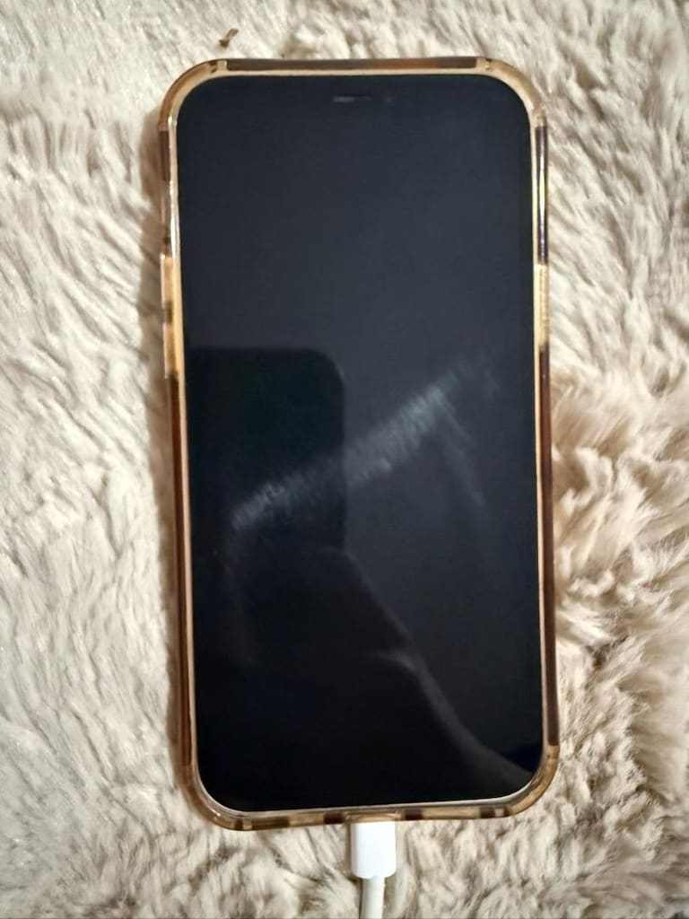 iphone 12 128 gb Türkiye çok temiz yani fotoğraflar göreceksiniz - 4