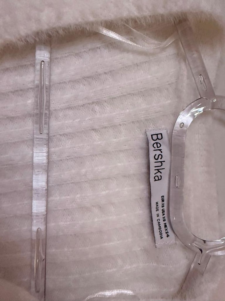 Bershka Beyaz Yumuşak Triko Hırka