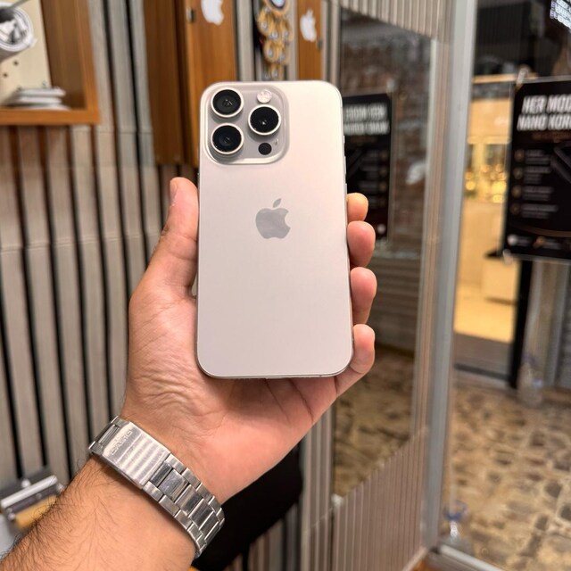 15 PRO 128GB PİL80 YURTDIŞI HATASIZ DEĞİŞENSİZ SÜRE BİTTİ