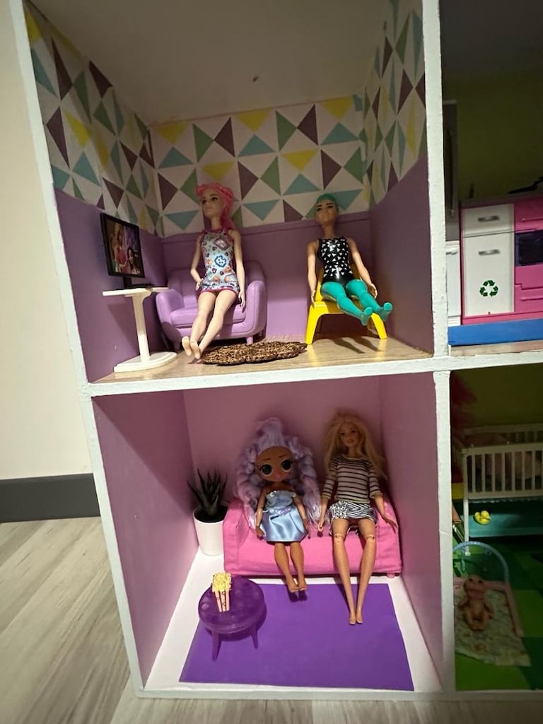 Barbie evi - 5