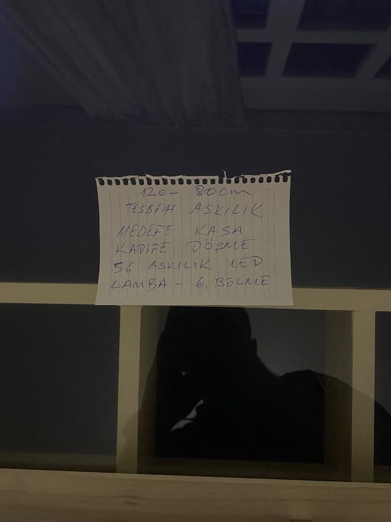 LED Aydınlatmalı Tesbih / Takı Sergileme Vitrini - 4