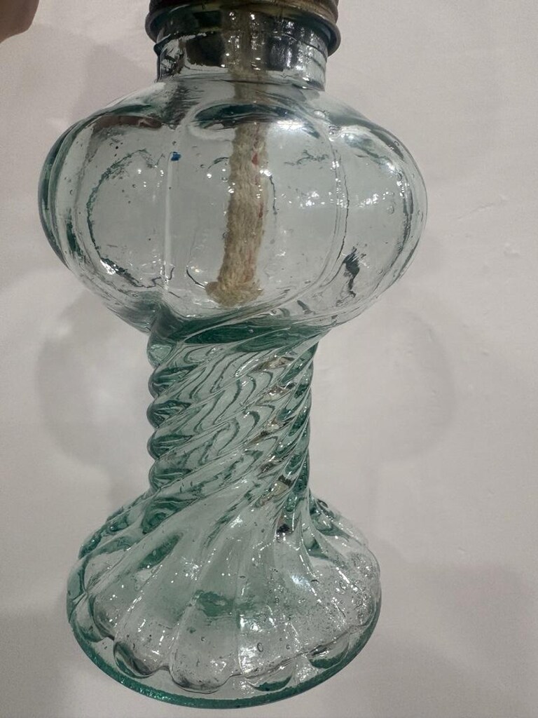 Vintage Burgu Formlu Su Yeşili Cam Gaz Lambası - 40 cm - 8