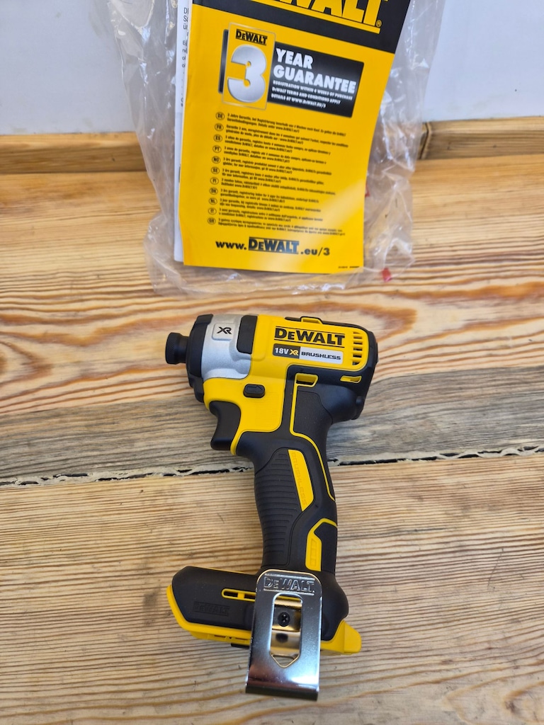 Dewalt DCF887NT Darbeli Vidalama 205Nm Solo - 3