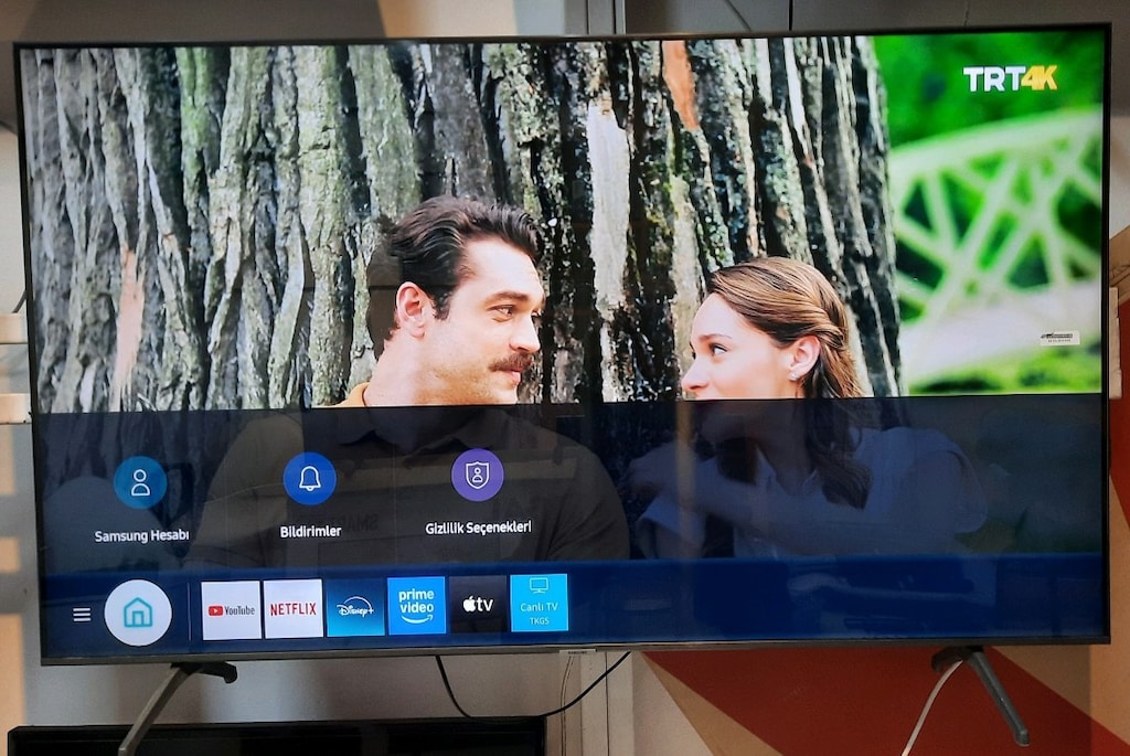SAMSUNG 58 İNÇ 150 DEV EKRAN 4K ULTRA HD SMART LED TV - 3
