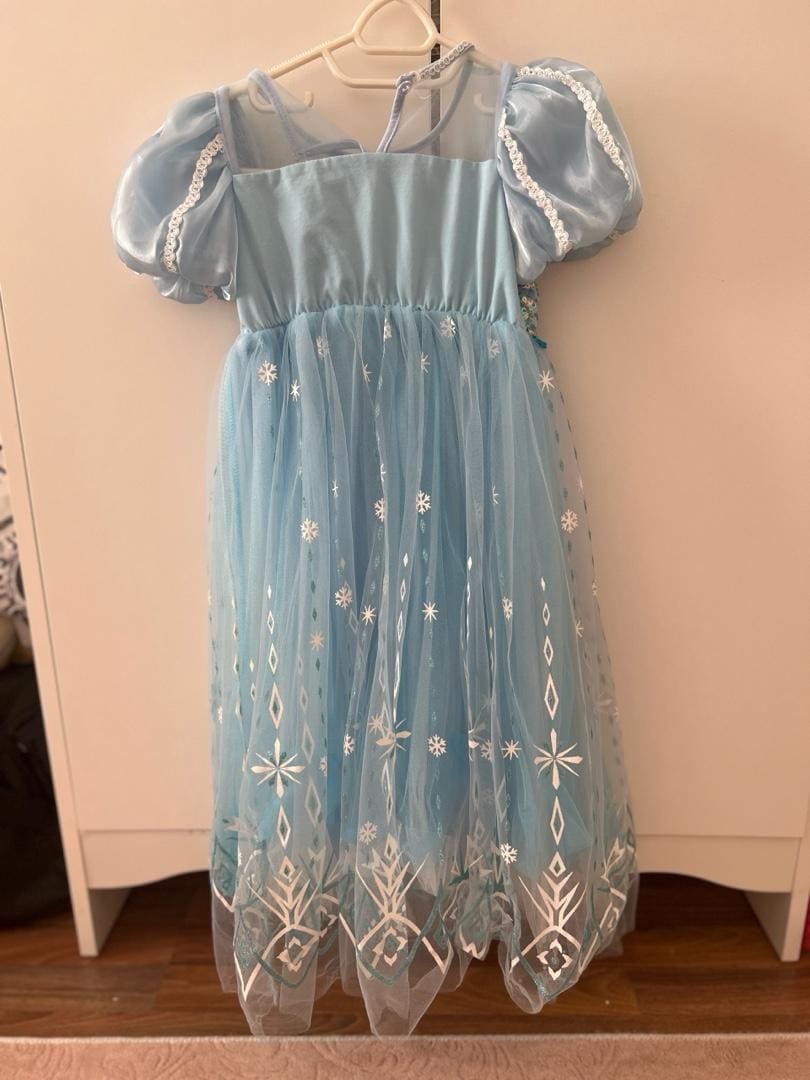 Elsa frozen temalı kız çocuk elbisesi 4/5 yaş