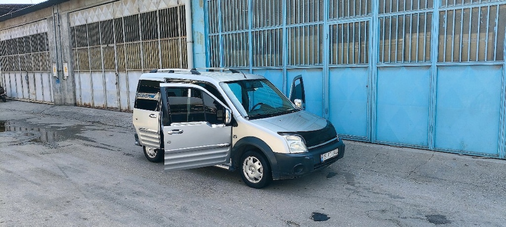 2004 Ford cornet - 9