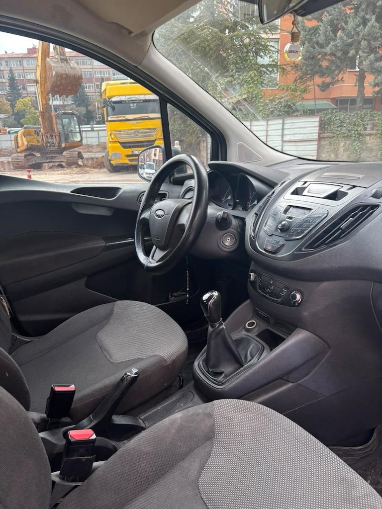 temiz bakımlı ford courier - 4
