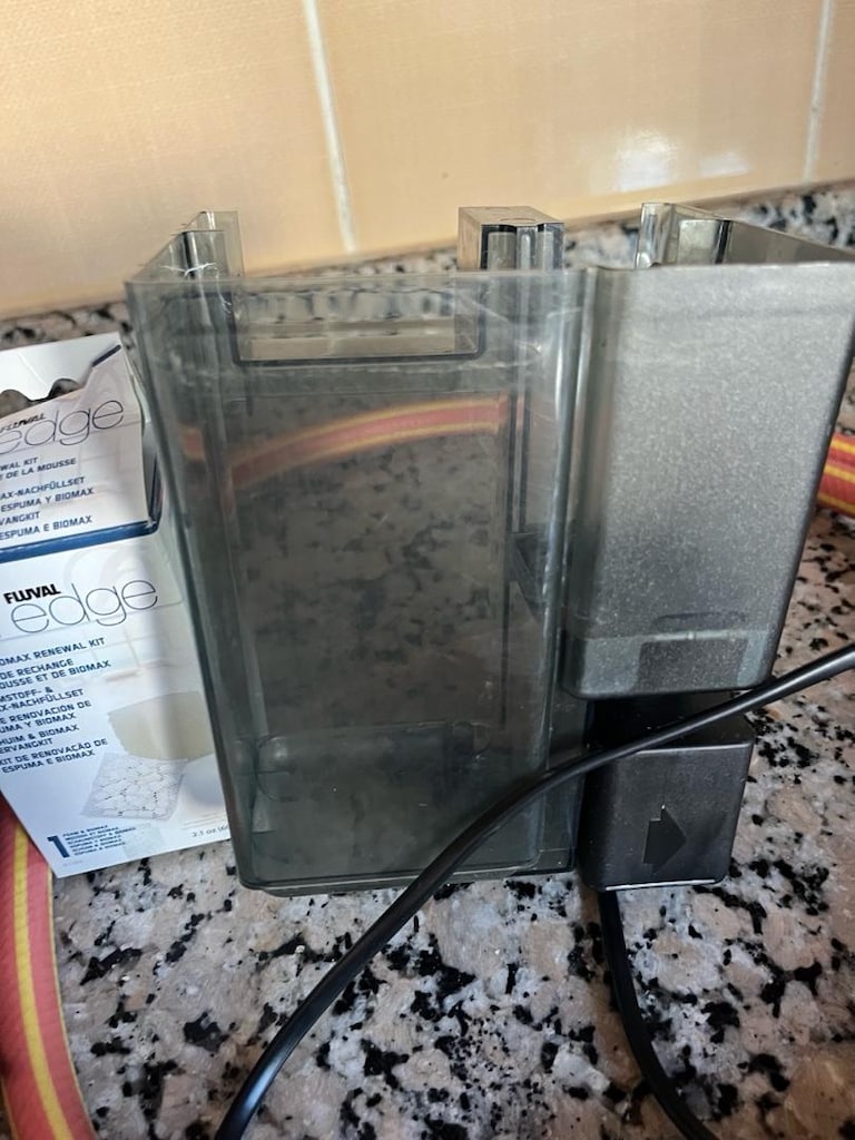 Fluval Edge Akvaryum Seti – Eksiksiz Ekipmanlı, Temiz ve Sorunsuz - 8