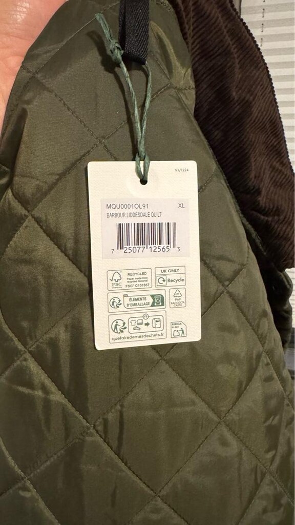 BARBOUR Kapitone Mont - 3