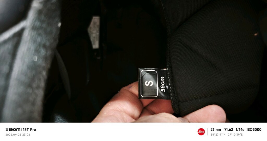 sıfır ayarında kask ve eldiven - 4