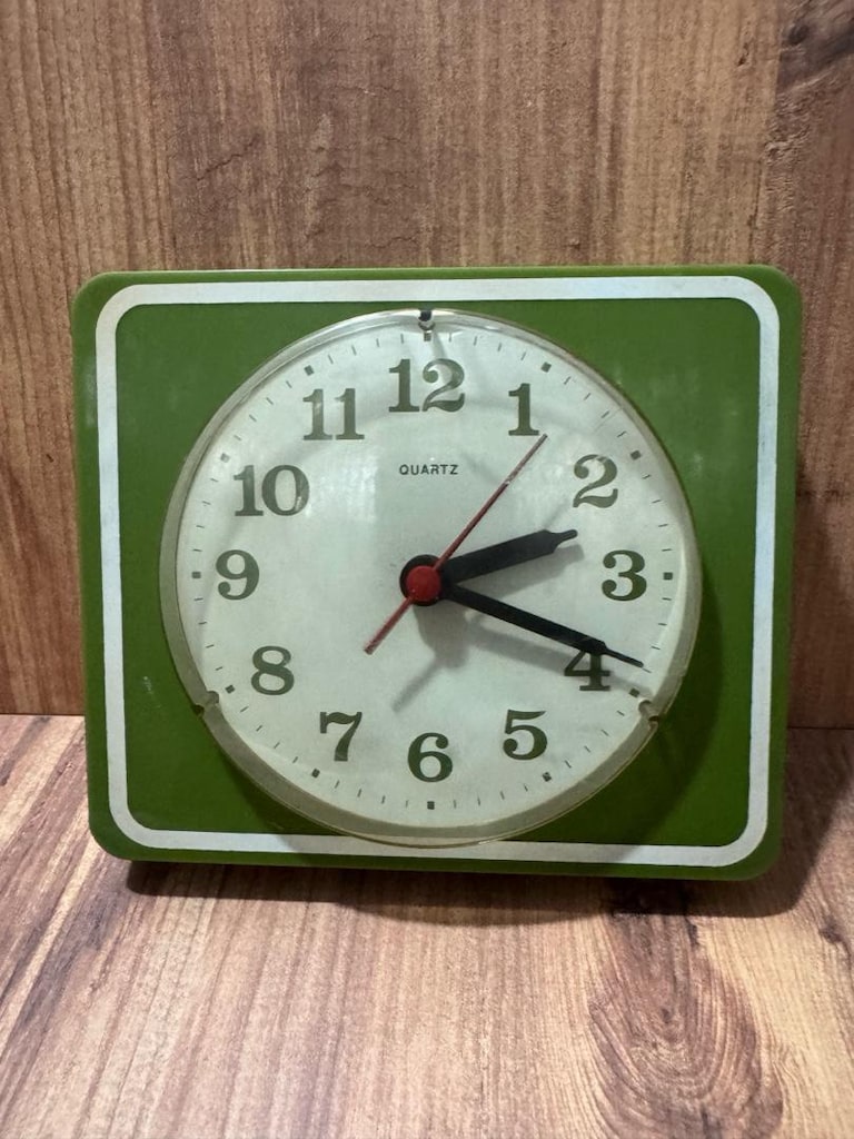 Vintage / Retro Yeşil Kare Masa Saati (Quartz Mekanizma) - 3