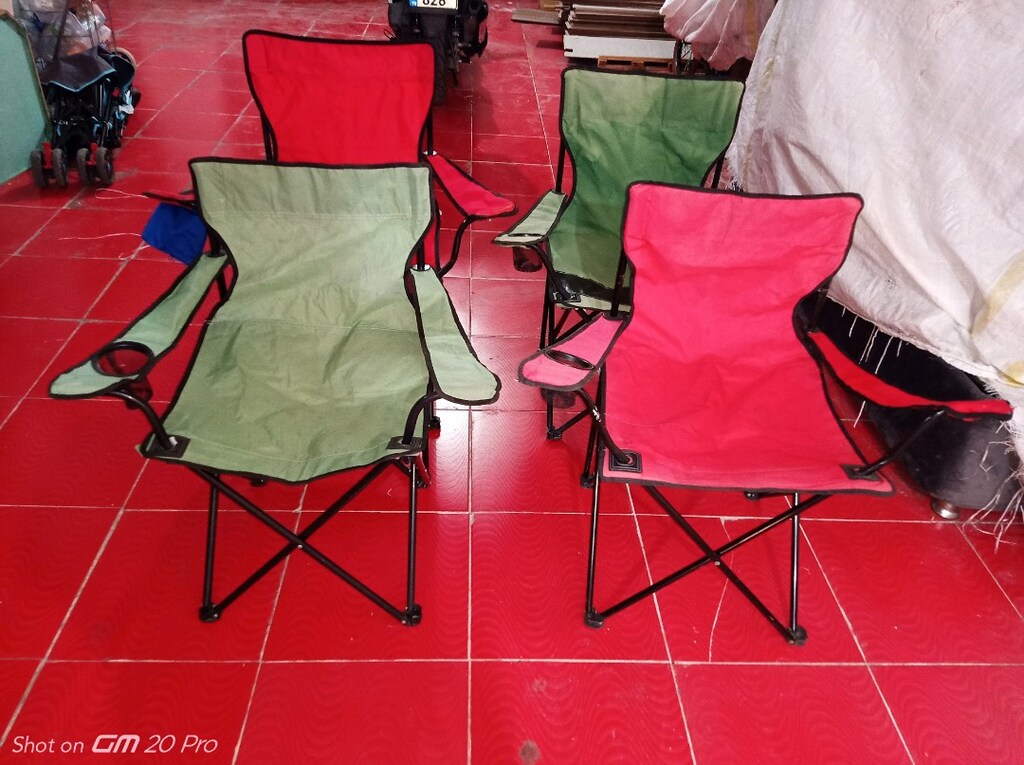 2. el katlanır 4 sandalye 1 masa kiliflariyla beraber 2450 tl - 13