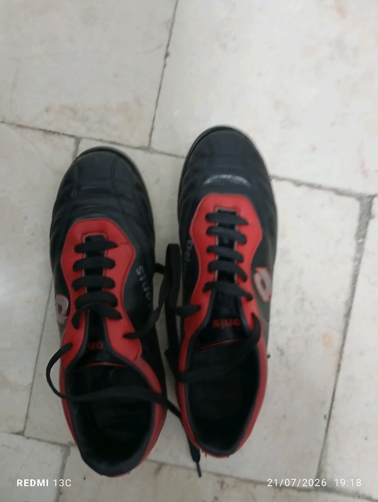 HALİ SAHA AYAKKABISI 41 NUMARA - 3