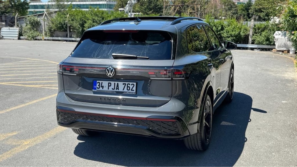 HATASIZ BOYASIZ DEĞİŞENSİZ 2025 MODEL R-LİNE TİGUAN - 9