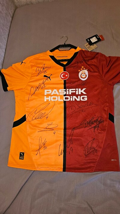 imzalı orijinal Galatasaray forması