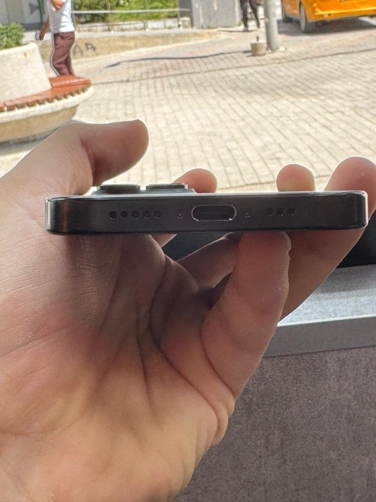 İPHONE 16 PRO 128 GB - 3