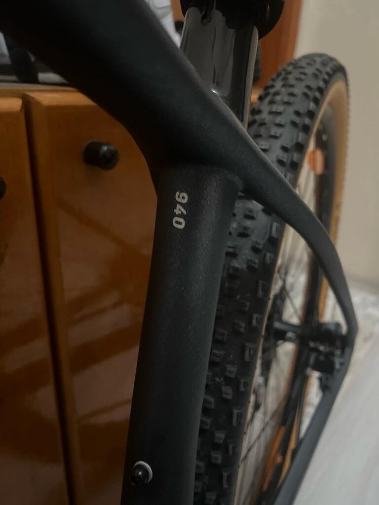 Scott Scale 940 29 Jant Karbon Dağ Bisikleti Granite Black - 4
