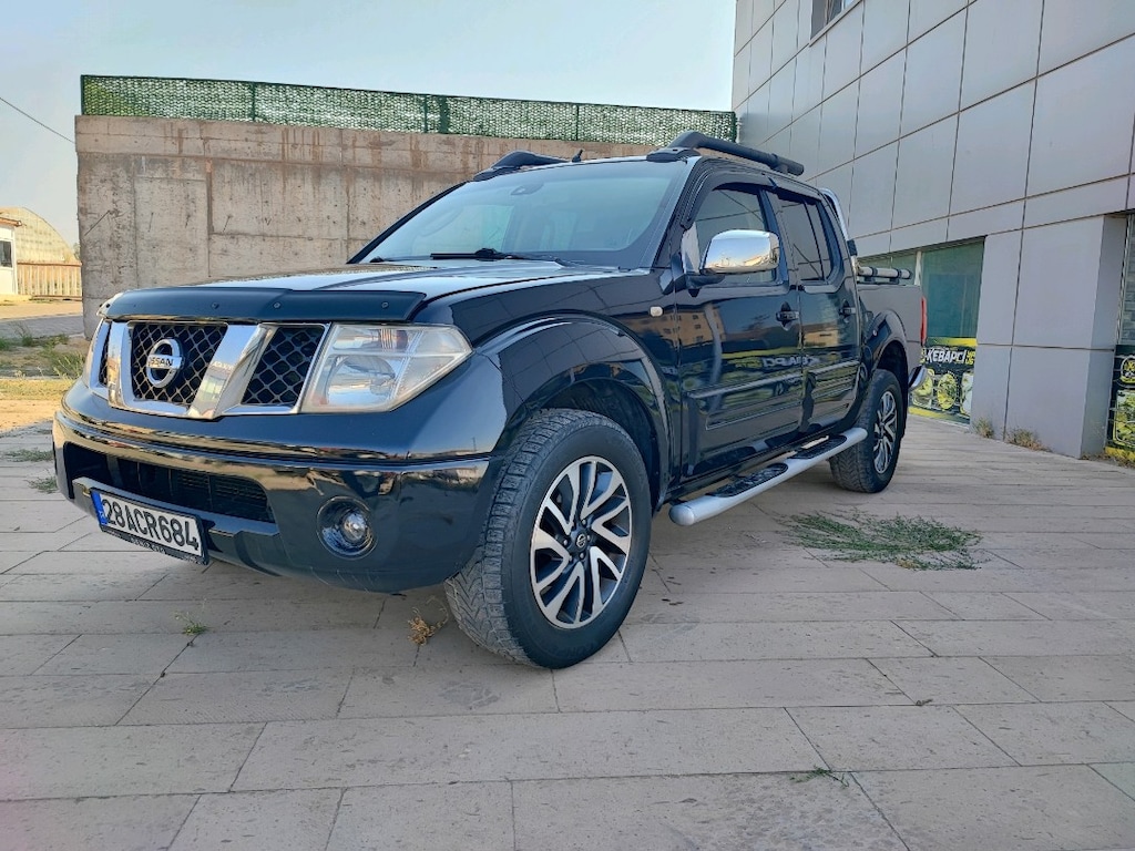 Nissan NAVARA