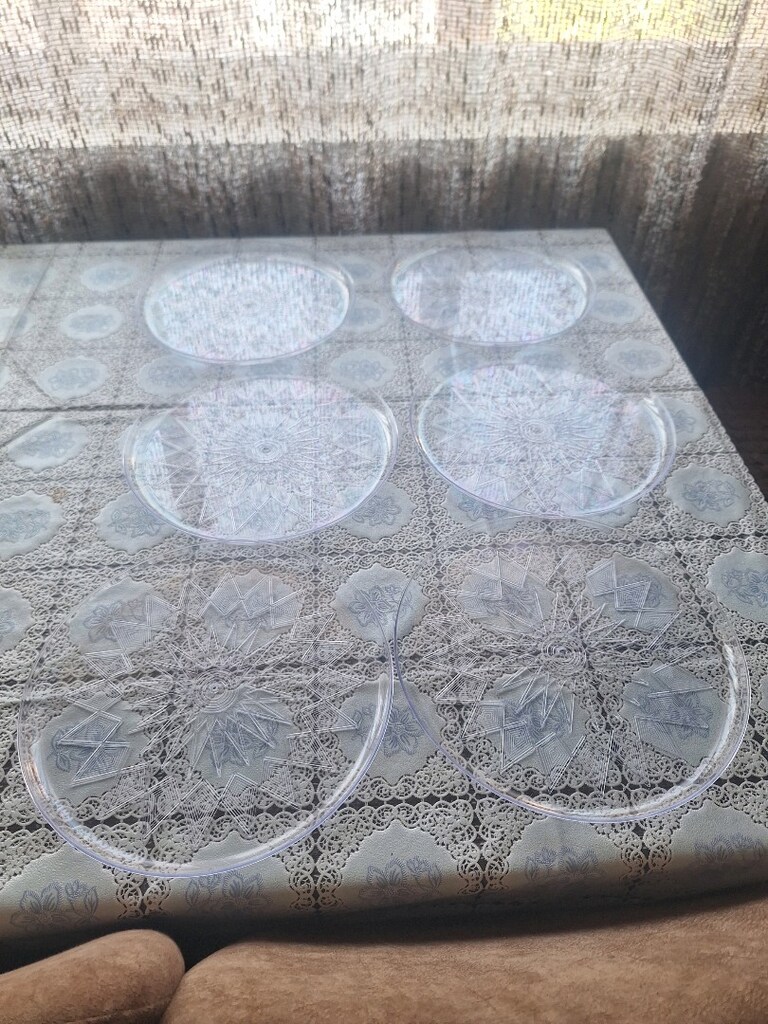 servis tepsisi cam değildir 6 tane - 4