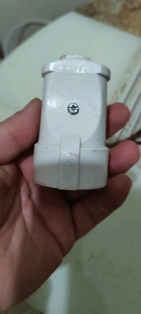 DİŞİ FİŞ, PRİZ - 2