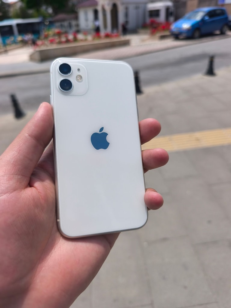 İPHONE 11 128 GB HATASIZ TR - 2