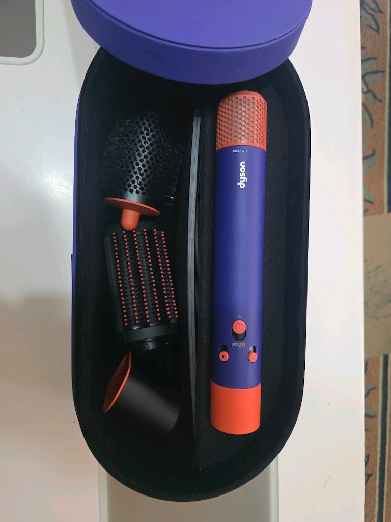 Dyson AirWrap - 7