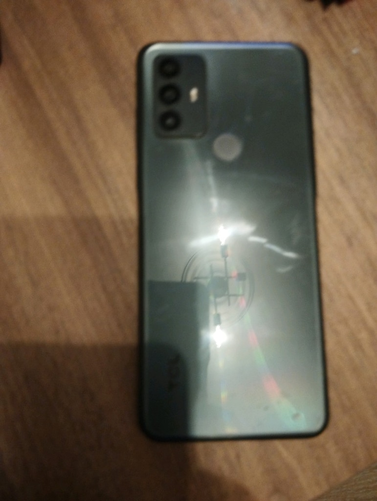 TCL 30 SE