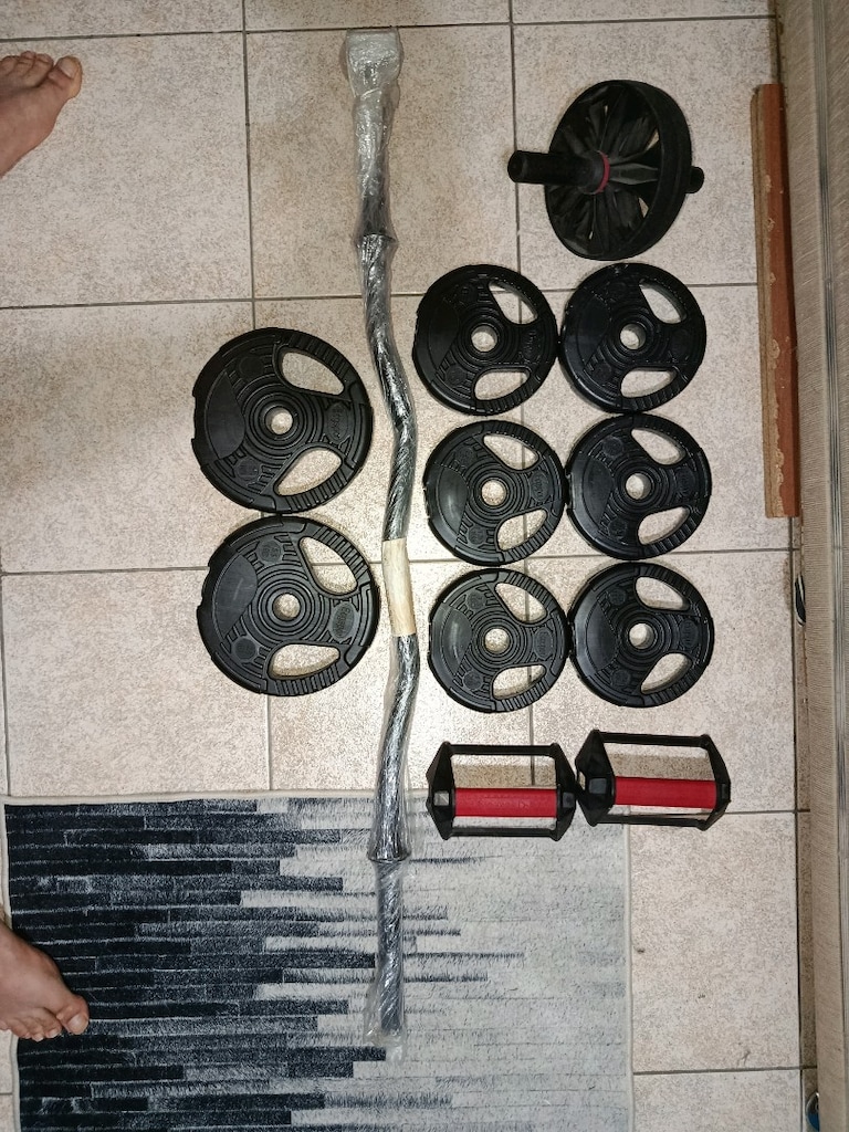 SIFIR ECG Z Bar + 14 KG Plaka + Domyos Şınav Barı + Karın Tekerleği