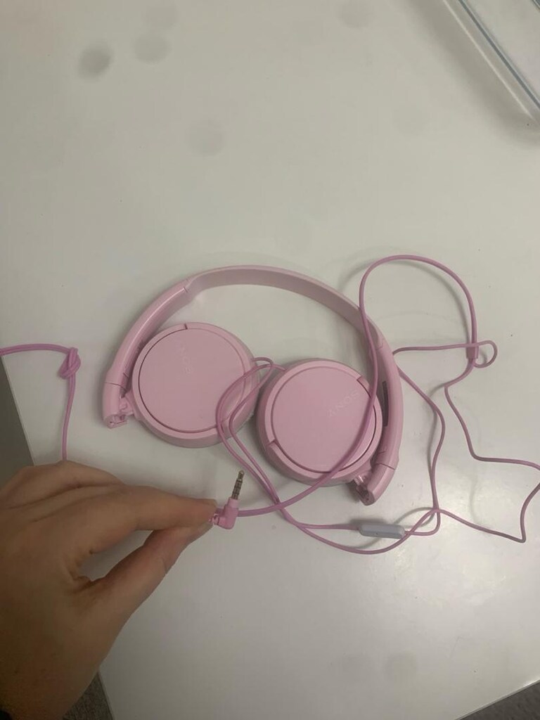 Kablolu çocuk kulaklığı Sony