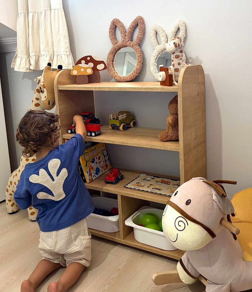 MONTESSORİ OVAL KENARLI OYUNCAK DOLABI - 4