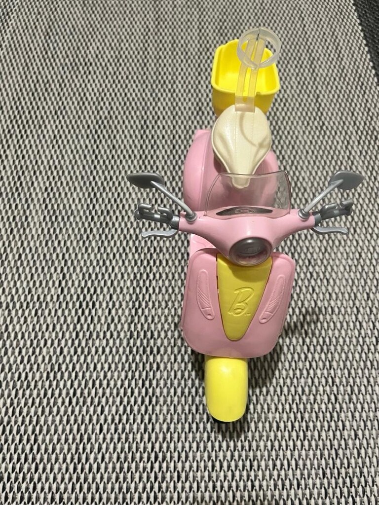 Barbie motorsiklet - 2