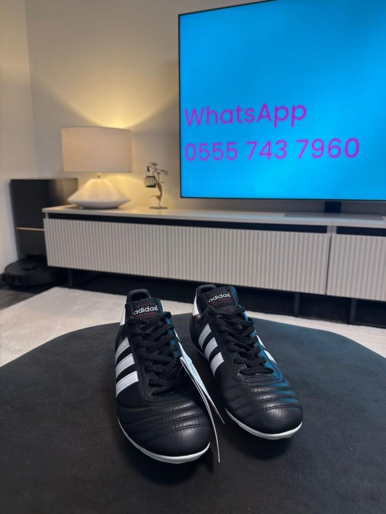 Adidas Copa Mundial 39 numara - 2