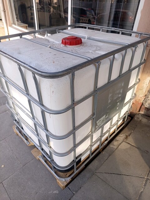 Su deposu IBC tank