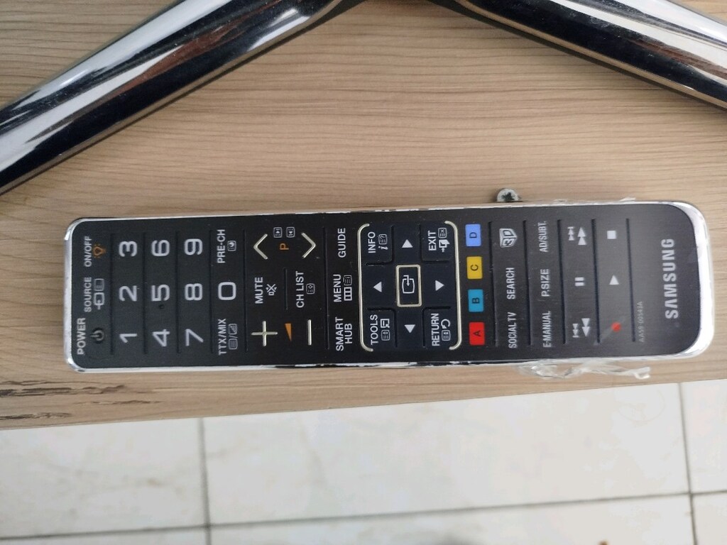 Samsung 102 ekran televizyon - 6